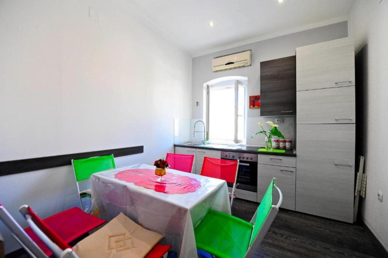 Apartments Bulovic In The Very Center Of Split Luaran gambar